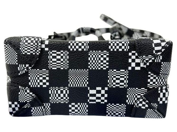 Borsa a tracolla Louis Vuitton Steamer XS Nero Bianco - vista 3