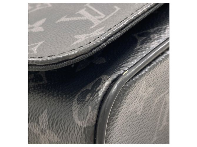 Borsa a tracolla Louis Vuitton District PM Monogramma - vista 16