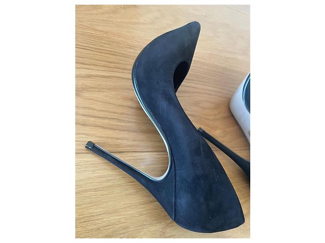 Autre Marque Décolleté Bronx in camoscio nero punta affusolata - vista 4