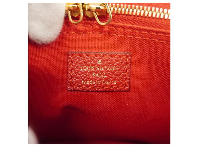 Borsa Louis Vuitton Monogram Empreinte Montaigne Nano Fuschia - vista 5