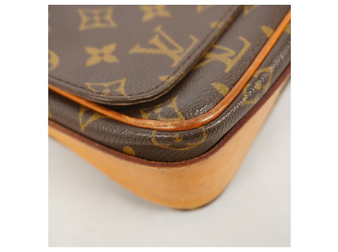 Borsa a tracolla Louis Vuitton Monogram Cartouchiere GM Marrone - vista 8