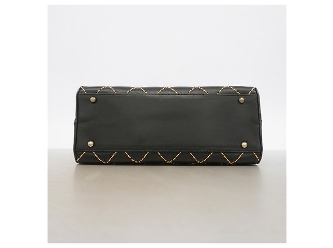 Saco Tote Chanel Wild Stitch em couro Preto - vista 3