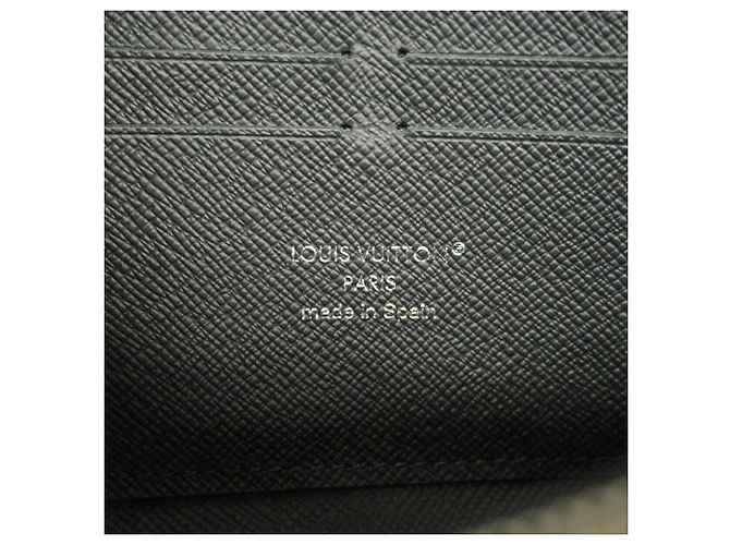 Louis Vuitton Monogram Eclipse Zippy Wallet Black - view 4