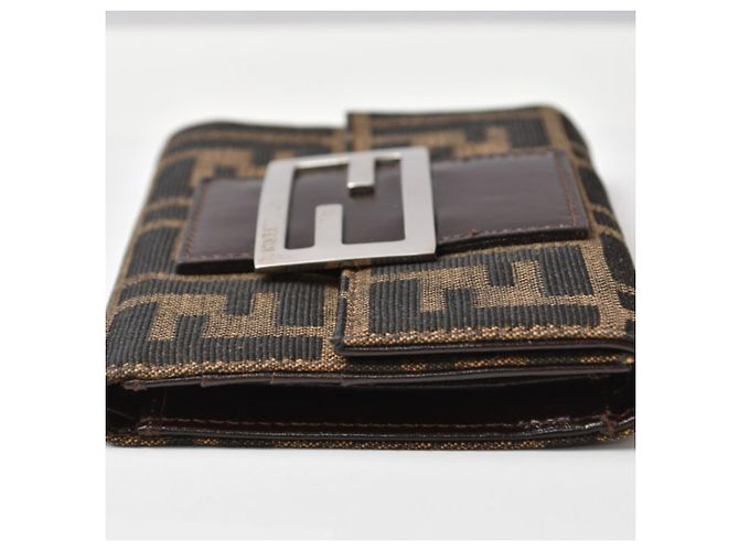 Zucca Fendi Bi-fold Wallet in Brown - view 4