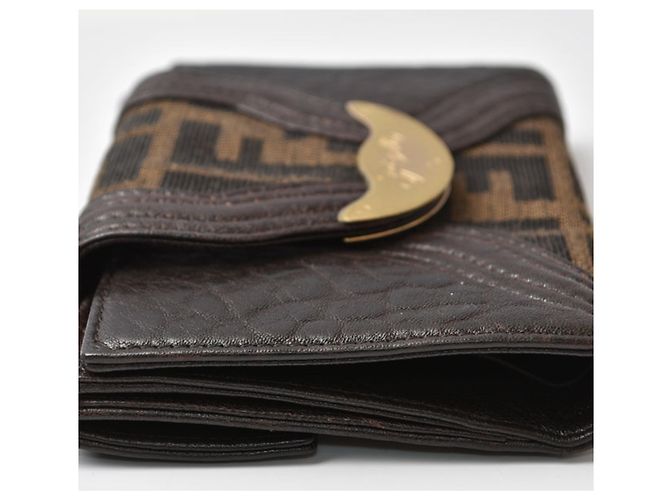 Zucca Cartera bi-fold Fendi de cuero marrón Castaño - vista 5