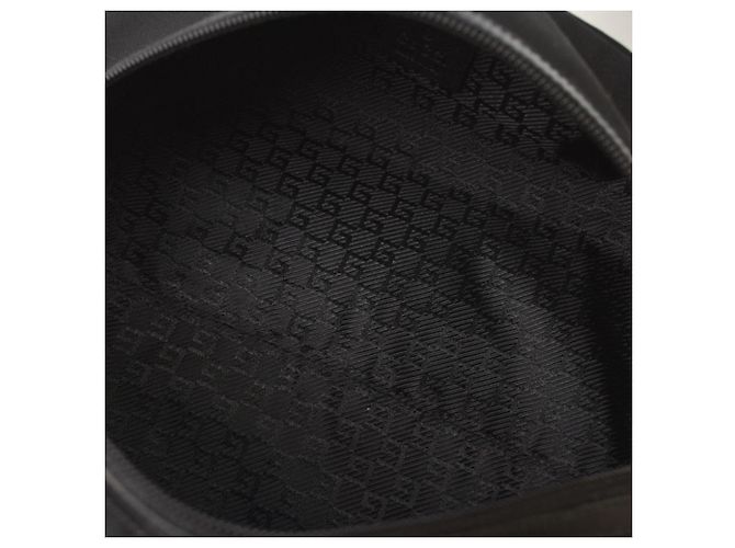 Pouch da viaggio Gucci in tela di nylon Nero - vista 9