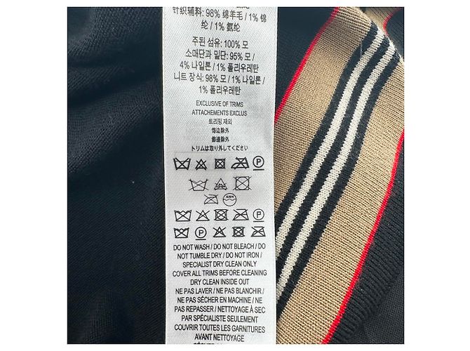 Burberry Cardigan mit House Check-Besatz aus schwarzer Wolle - Ansicht 9