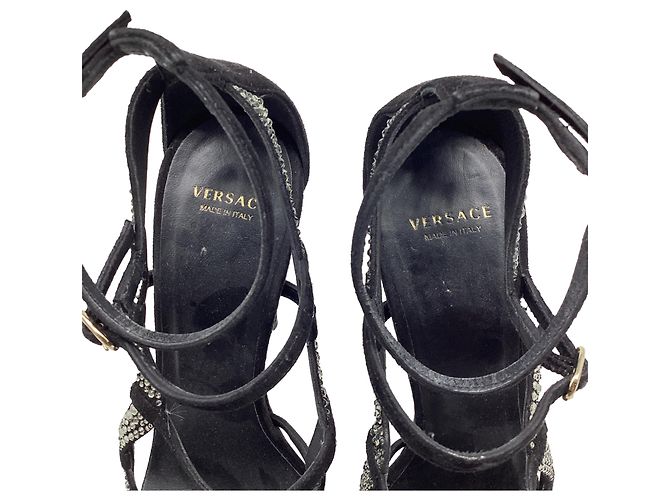 Sandali gladiatore Versace in camoscio nero con cristalli - vista 9