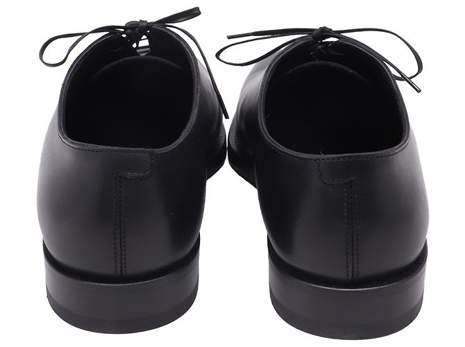 Salvatore Ferragamo Lace-Up Oxford Shoes in Black Leather - view 5
