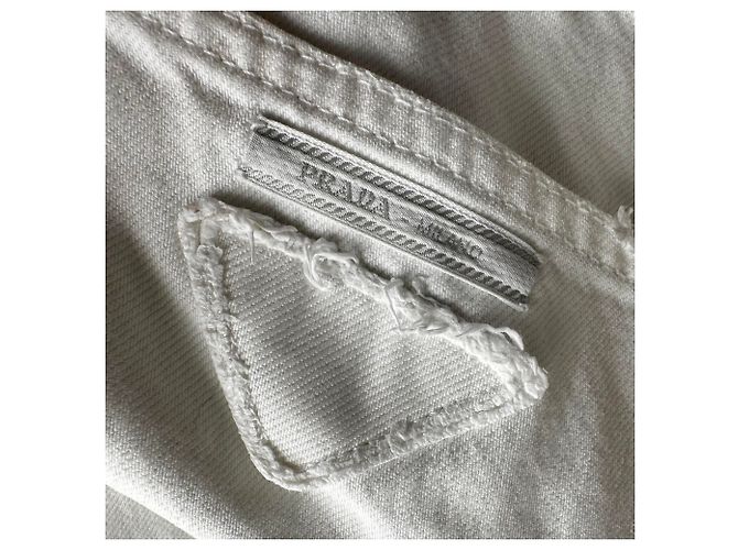 Vaqueros de pierna recta en algodón blanco con parche del logotipo de Prada - vista 8