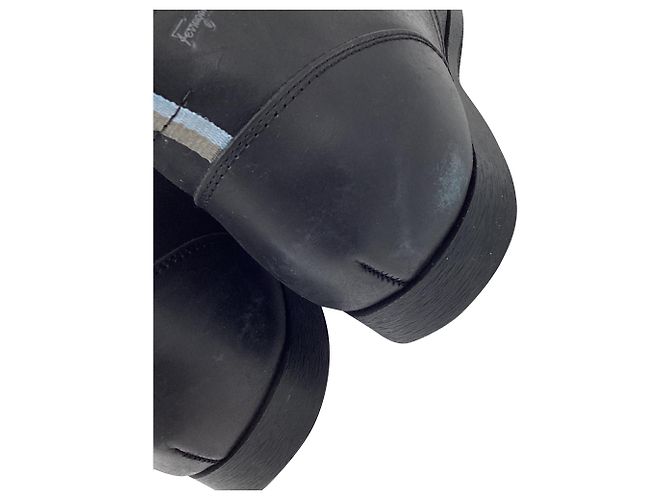 Salvatore Ferragamo Stivaletti Chukka World Ferragamo in pelle nera Nero - vista 15