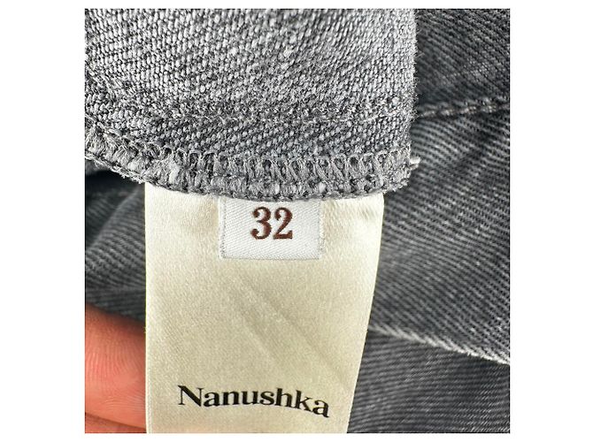 Nanushka Washed Cropped Jeans aus grauer Baumwolle - Ansicht 7