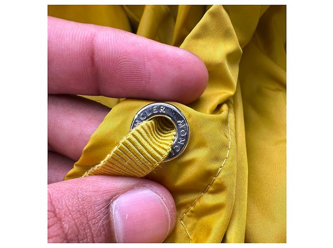 Impermeable High-Low Printseps Moncler en poliamida amarilla Amarillo - vista 5