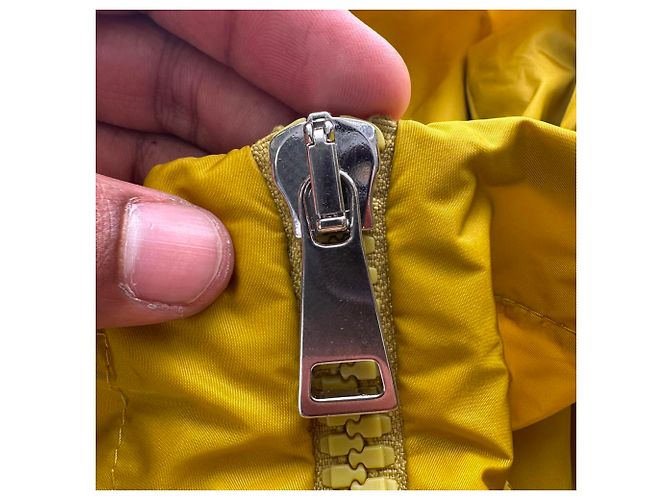 Impermeable High-Low Printseps Moncler en poliamida amarilla Amarillo - vista 7