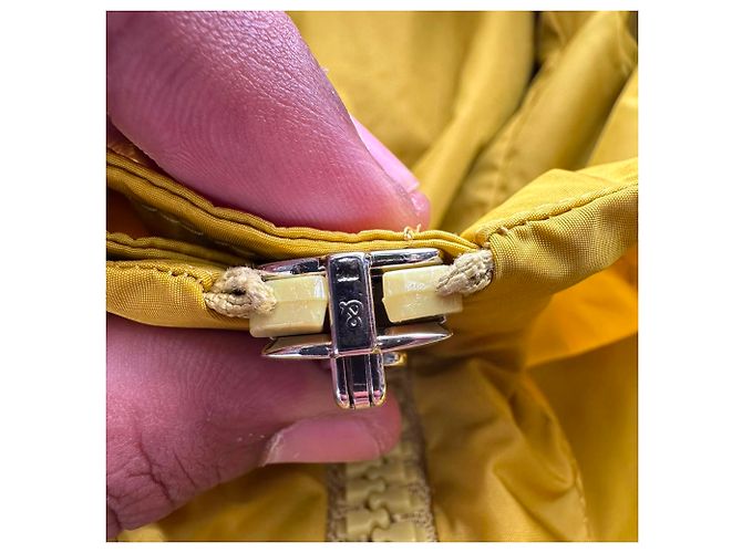 Impermeable High-Low Printseps Moncler en poliamida amarilla Amarillo - vista 8