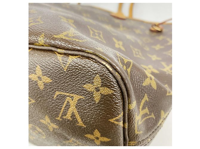 Louis Vuitton Monogram V-Line Neverfull MM Tote Bag Rot - Ansicht 8