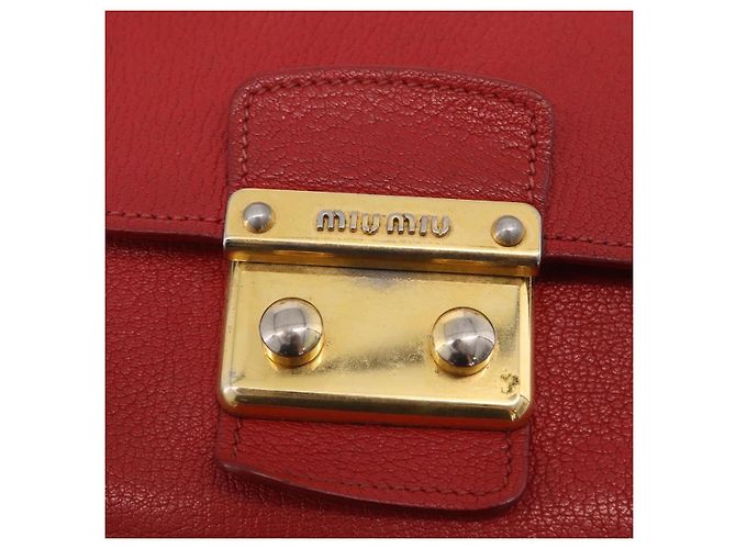 Miu Miu Sac à épaule en cuir rouge or - vue 14