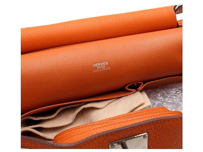 Hermès Bolsa de ombro com ferragens prateadas e alça transversal
 Laranja - vista 8