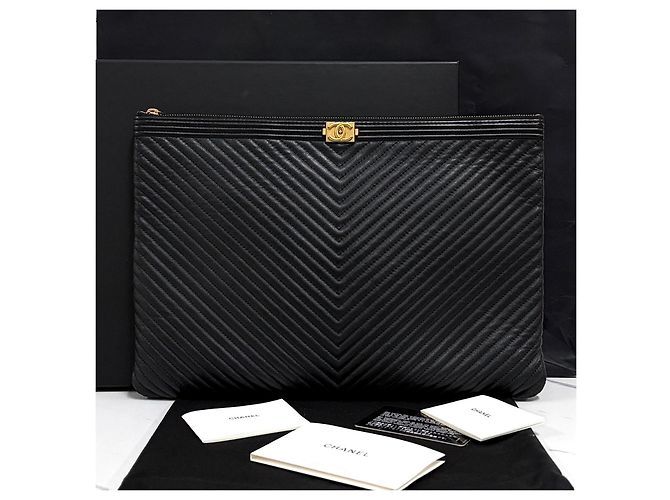 Chanel Borsa a Pochette Boy Chevron Nera Nero - vista 2