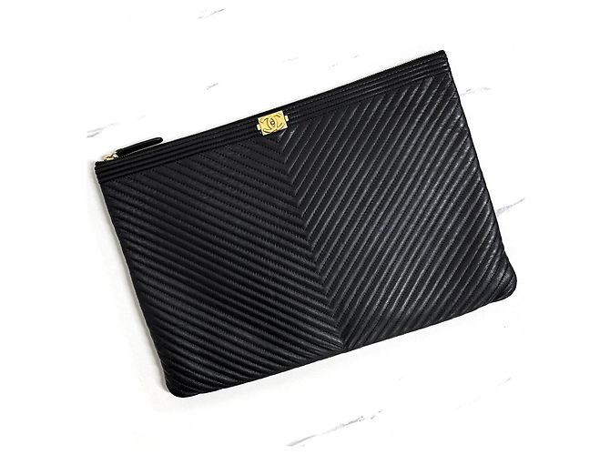Chanel Borsa a Pochette Boy Chevron Nera Nero - vista 5