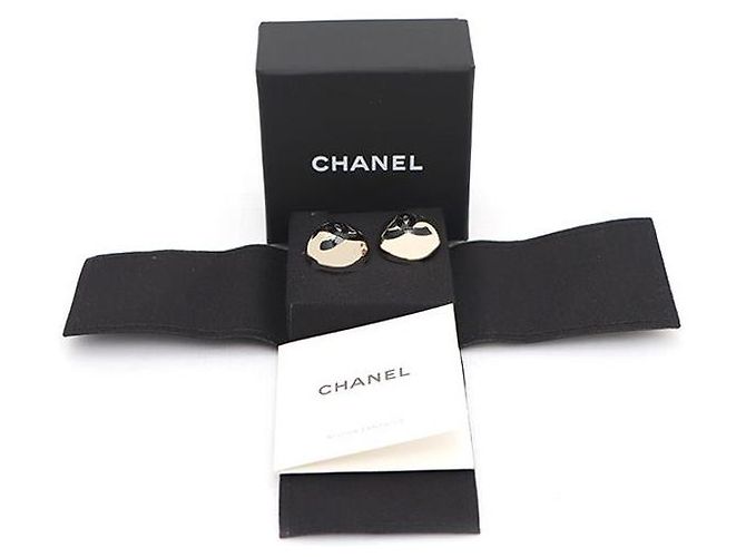 Chanel Orecchini CC Logo in metallo e resina Nero - vista 5