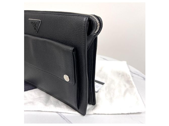Prada Pochette en cuir noire - vue 9