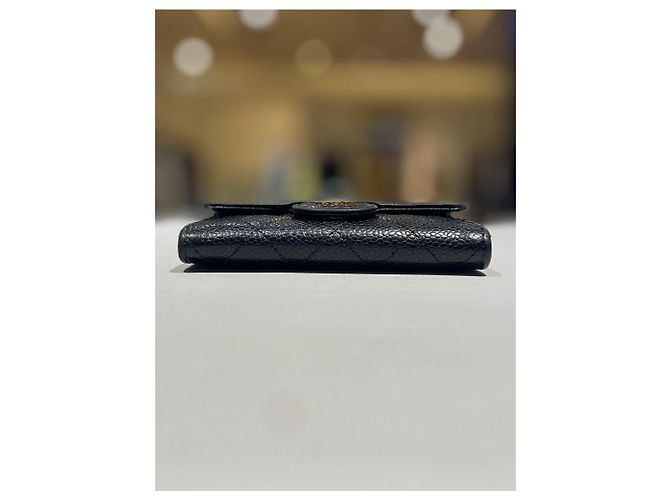 Chanel Tarjetero Classic Caviar Black Gold Negro - vista 7