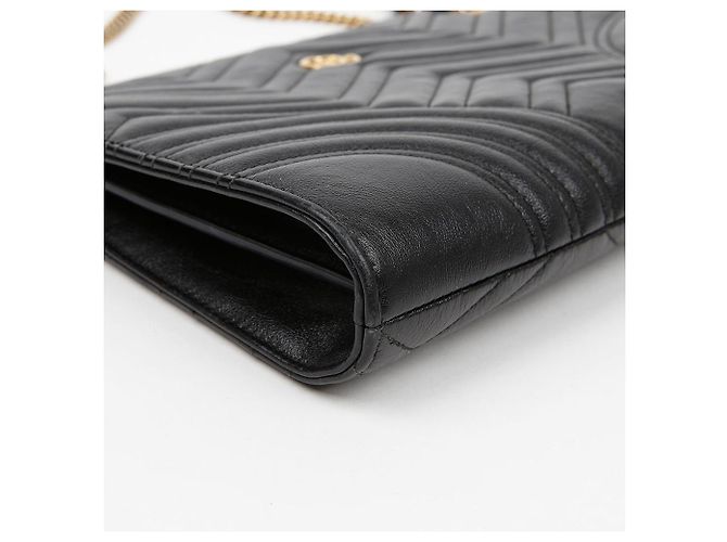 Gucci Borsa a tracolla con catena GG Marmont in pelle Medium Nera Nero - vista 7