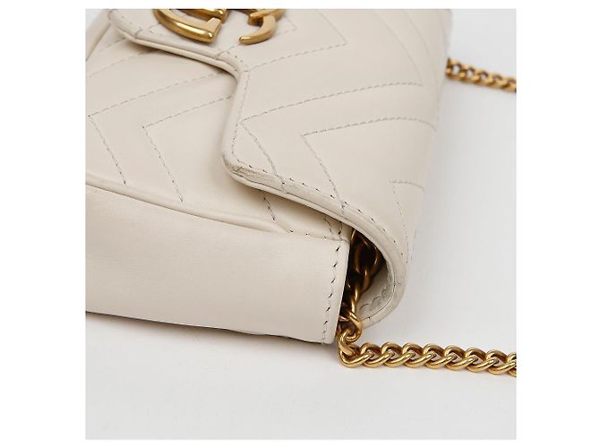 Gucci Borsa Super Mini GG Marmont Matelassé White Bianco - vista 6