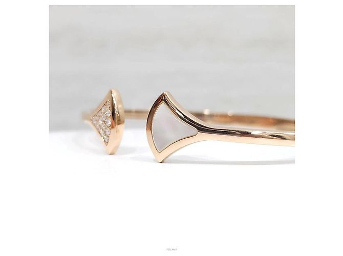 Bulgari Bracciale Rigido Diamond Divas Dream Madreperla Oro Rosa - vista 5