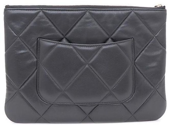 Clutch Chanel 19 Medium in pelle nera Nero - vista 3