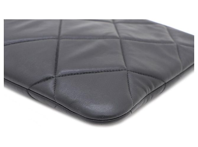 Clutch Chanel 19 Medium in pelle nera Nero - vista 7