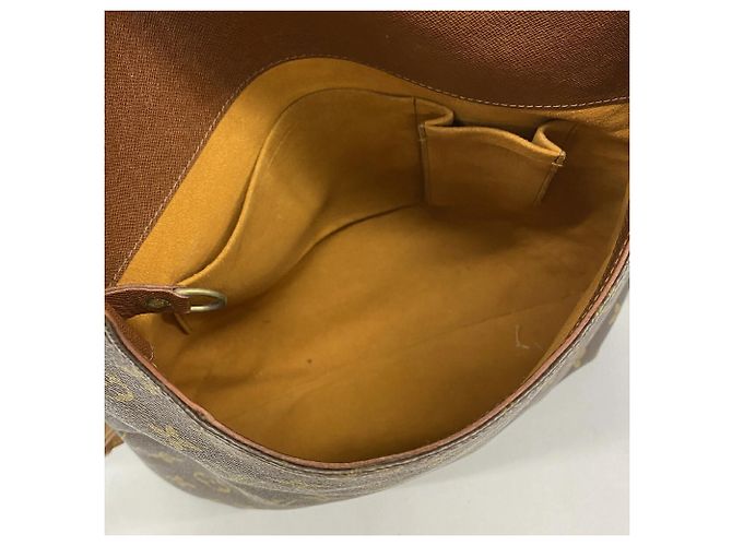 Borsa a tracolla Louis Vuitton Monogram Musette Marrone - vista 4