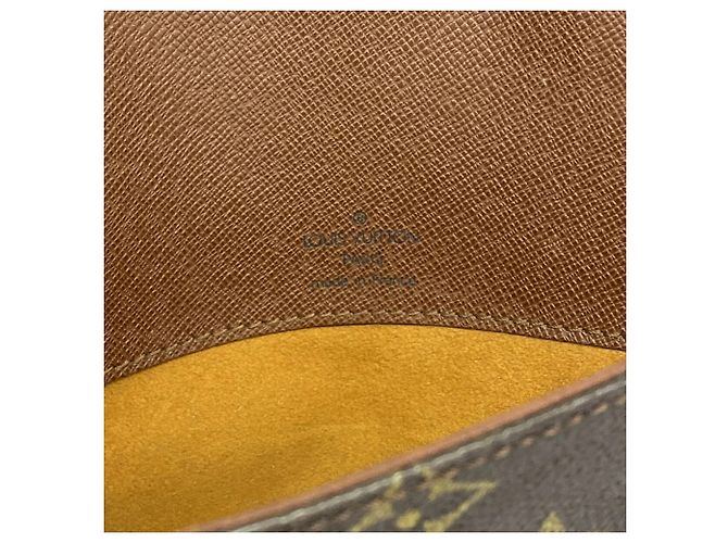 Borsa a tracolla Louis Vuitton Monogram Musette Marrone - vista 5