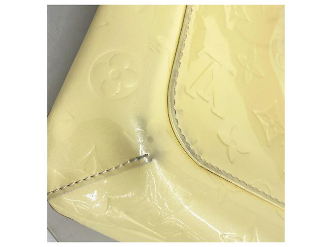 Borsa a tracolla Louis Vuitton Vernis Thompson Street Bianco - vista 9