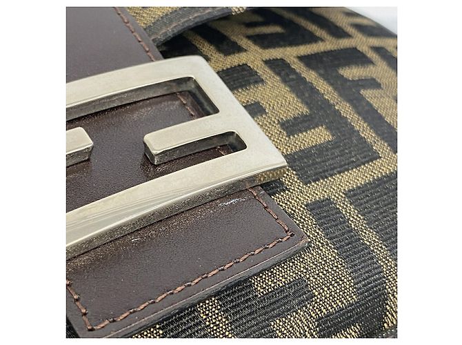 Borsa a secchiello Fendi Zucca Mamma in nylon e canvas Marrone - vista 10
