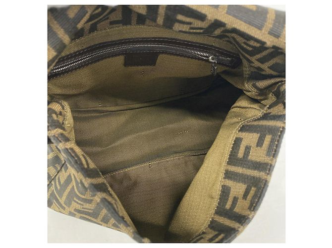 Borsa a secchiello Fendi Zucca Mamma in nylon e canvas Marrone - vista 4