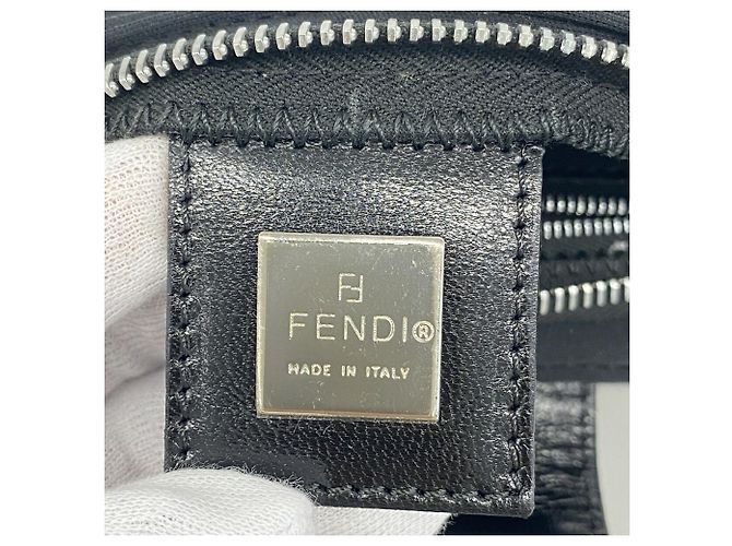 Borsa a mano Fendi in nylon nero - vista 5