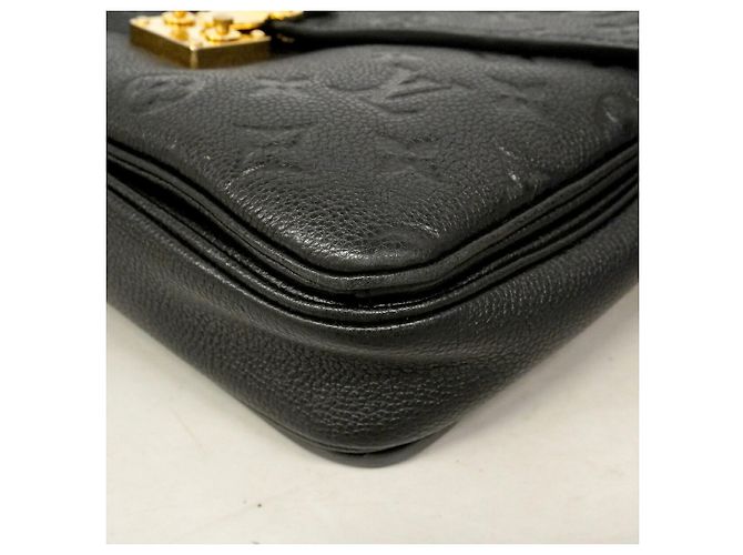 Borsa Louis Vuitton Monogram Empreinte Pochette Metis MM Nero - vista 6