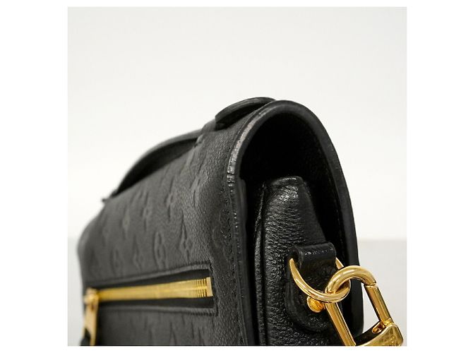 Borsa Louis Vuitton Monogram Empreinte Pochette Metis MM Nero - vista 7