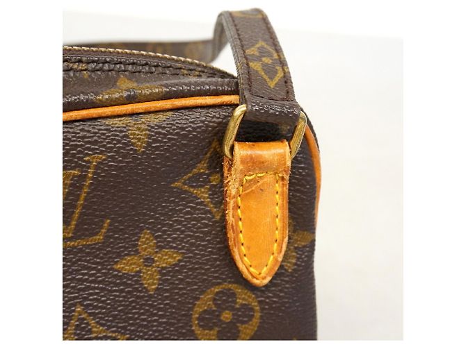 Louis Vuitton Monogram Pochette Marly Bandoulière Shoulder Bag Brown - view 8