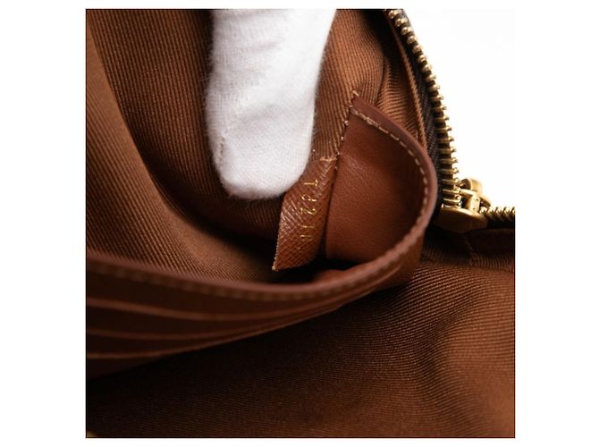 Louis Vuitton Monogram Legacy Soft Trunk Pochette Clutch Bag Marrone Monogramma - vista 6
