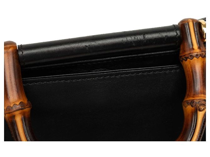 Gucci Bamboo Sherry Line Nymphaea Handbag Black Red - view 4