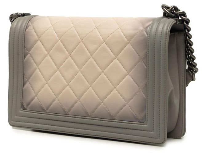 Borsa a tracolla con catena Chanel Coco Mark Boy Matelassé Beige - vista 2
