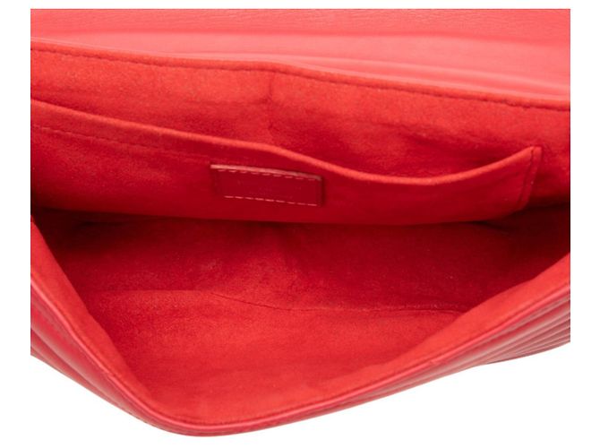 Borsa a catena Louis Vuitton New Wave MM Rosso - vista 4