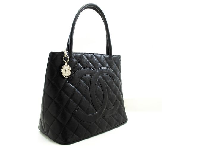 Chanel Medallion Tote Quilted Caviar Schwarz - Ansicht 3