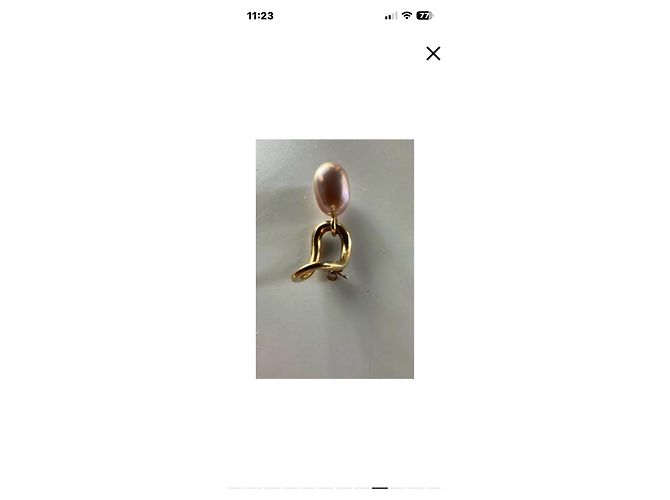 Charlotte Olympia Orecchino Charlotte Vermeil Oro Giallo e Perla Rosa - vista 9