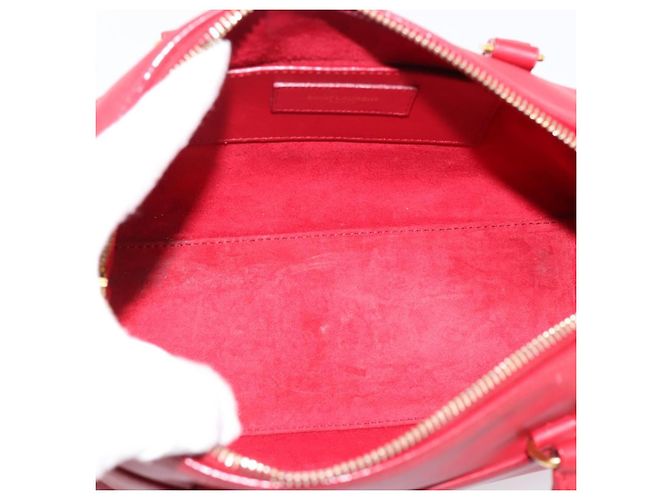 Saint Laurent Classic Baby Duffle Leather Rosso - vista 5