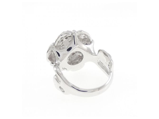 Anello Chanel Camélia in oro bianco e diamante D'oro - vista 3