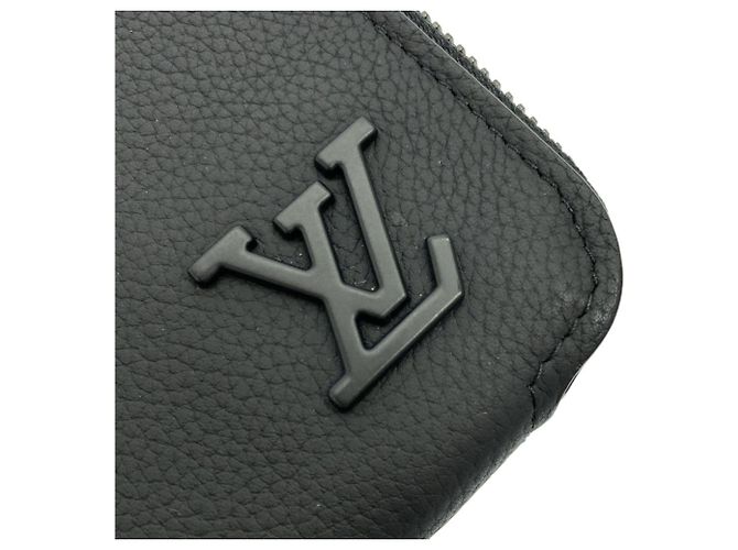 Portafoglio da Collo Louis Vuitton LV Aerogram Alpha Nero - vista 5